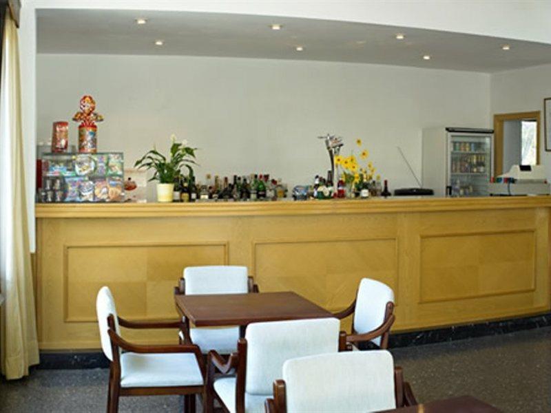סנטני Hotel Condemar מראה חיצוני תמונה